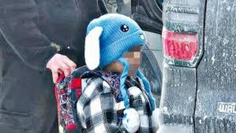 Niente medici, scuola e acqua: nella prigione del Texas l’incubo dei bimbi catturati dall’Ice