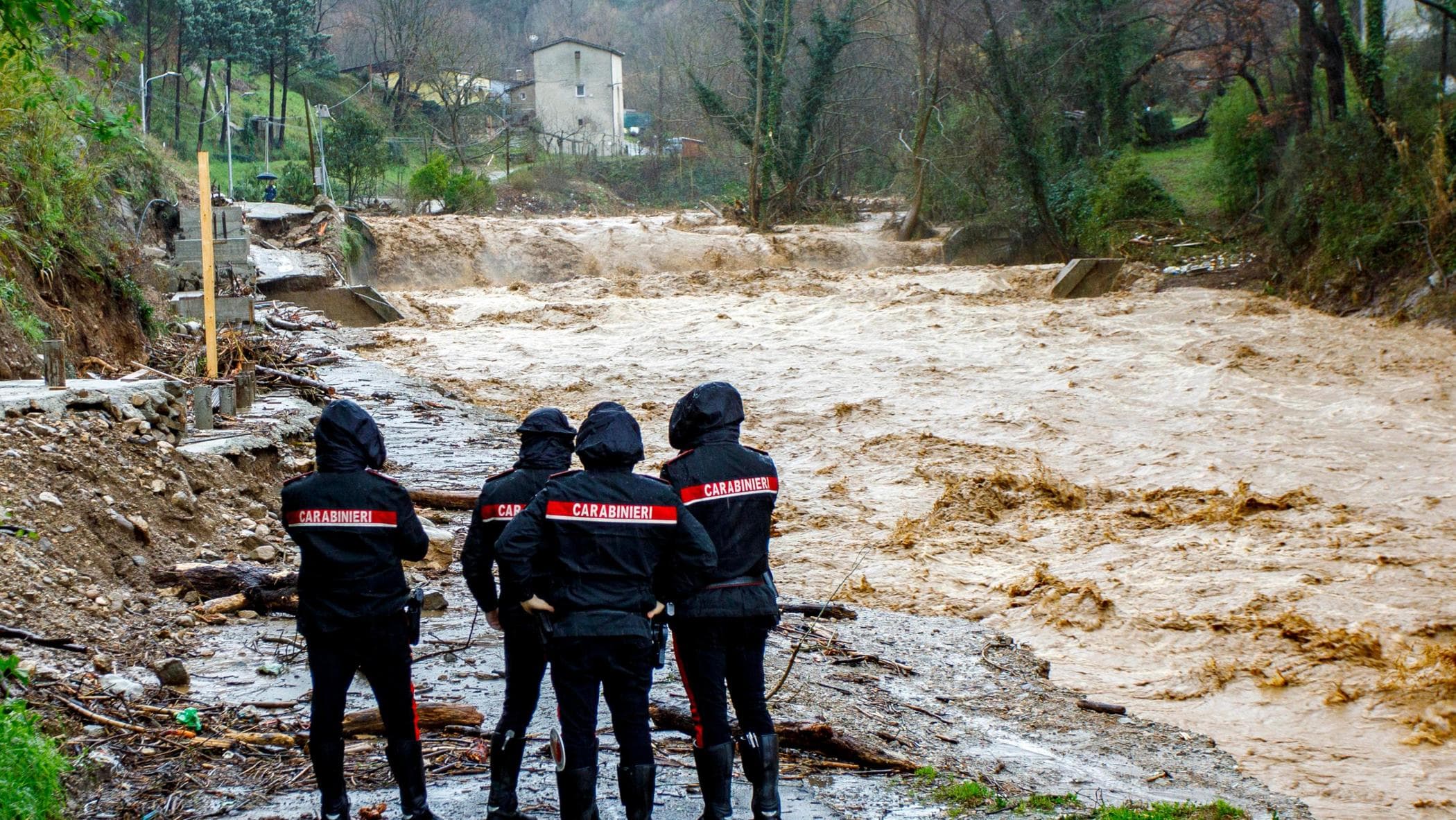 Maltempo, chiesto lo stato di emergenza in Calabria: oltre 500 persone evacuate