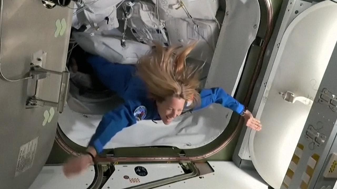 Spazio: l'arrivo dei 4 nuovi astronauti alla Stazione Spaziale Internazionale