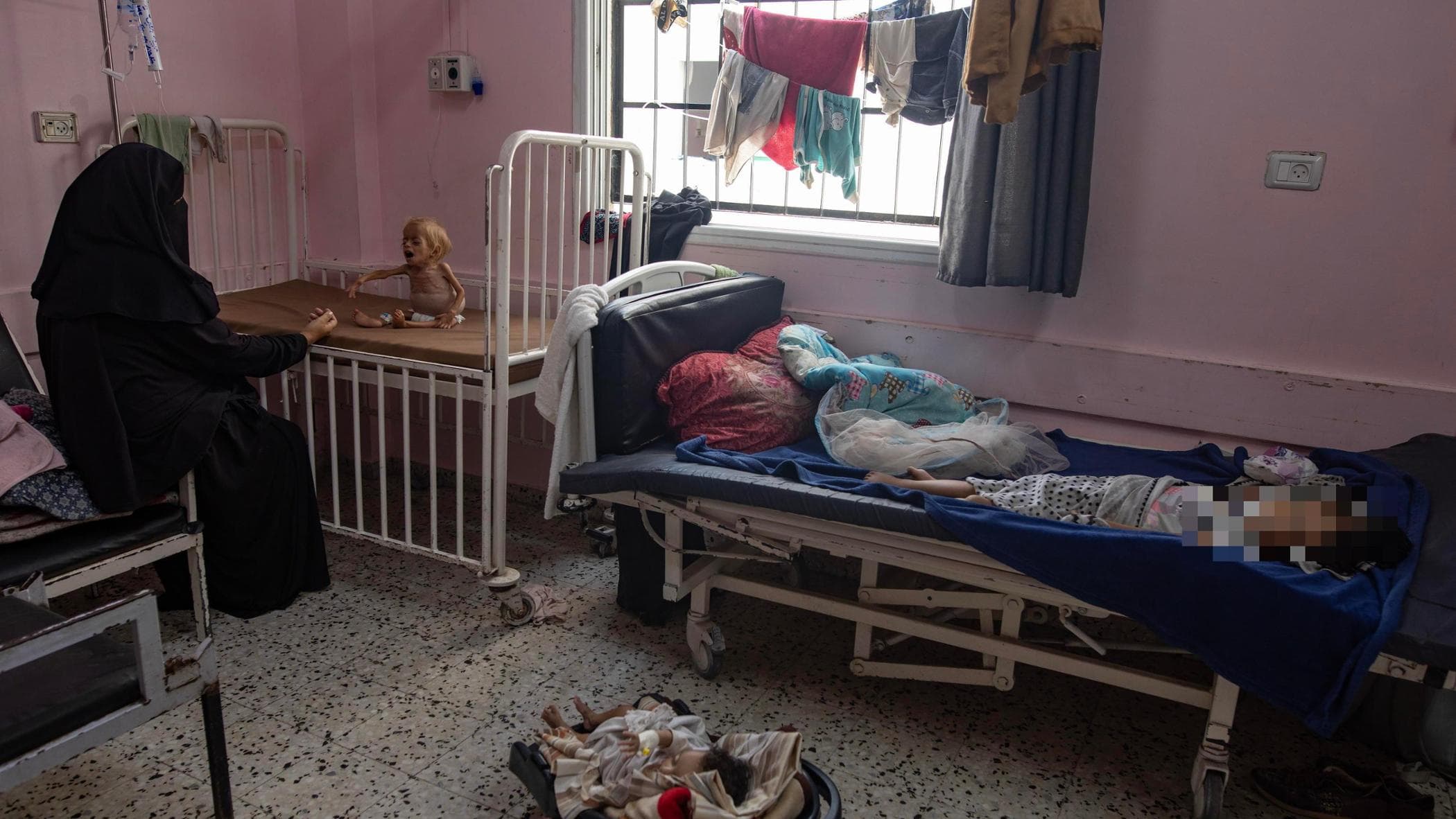 La Casa Bianca: “Per Gaza 5 miliardi, Hamas disarmi”