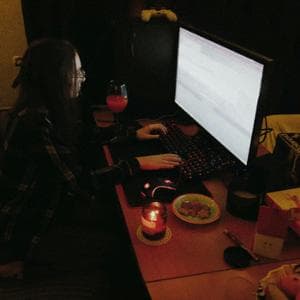Hikikomori: una generazione che si ritira, una società che non ascolta