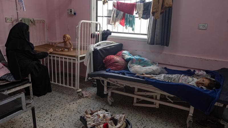 La sanità di Gaza rimane al collasso nonostante il cessate il fuoco: le prime vittime sono i bambini