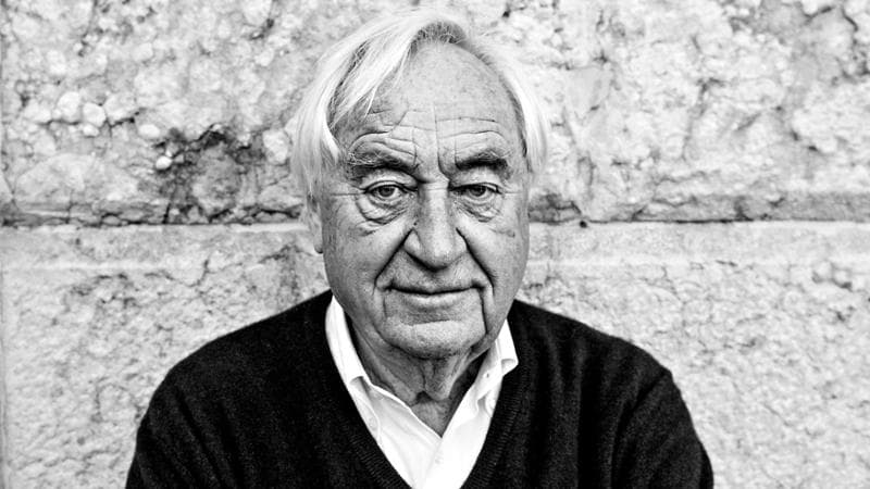 Lo scrittore Cees Nooteboom (1933-2026) in uno scatto del 2017&nbsp;
