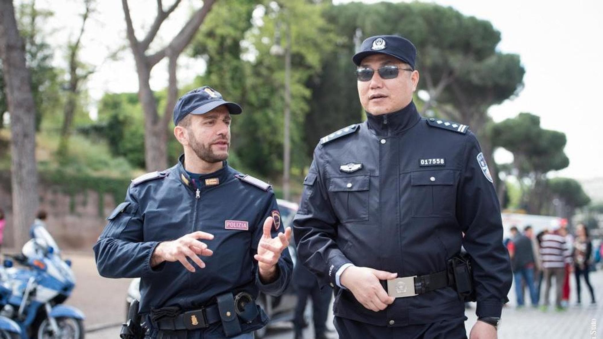 Hacker cinesi rubano l’identità a cinquemila agenti della Digos