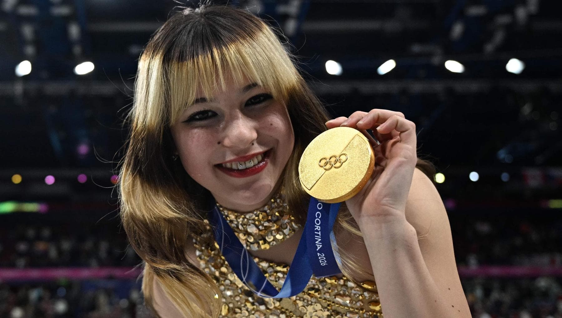 Alysa Liu, l’oro sulle note di Donna Summer: il primo ritiro, il padre dissidente cinese, il trionfo