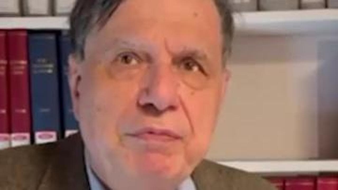 Referendum, Parisi: "Vorreste i premi Nobel estratti a sorte? Ecco. Io voto no"