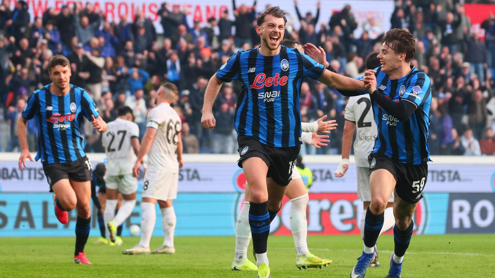 L’Atalanta ribalta il Napoli e rivede la zona Champions: 2-1, decide Samardzic