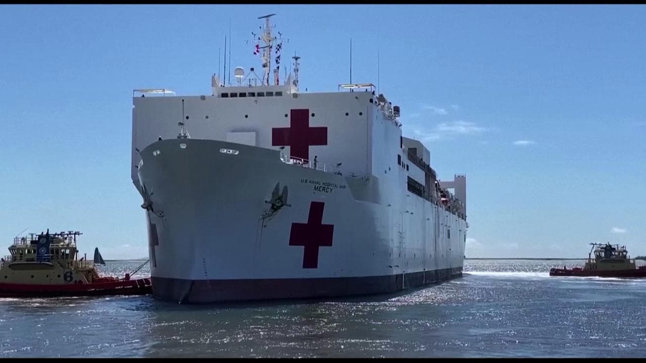 Ecco la nave ospedale che Trump vuole inviare in Groenlandia. La risposta: "No, grazie"