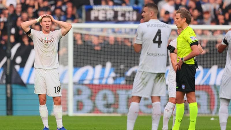 Gli arbitri in Italia: tanti fischi ma poca professionalità