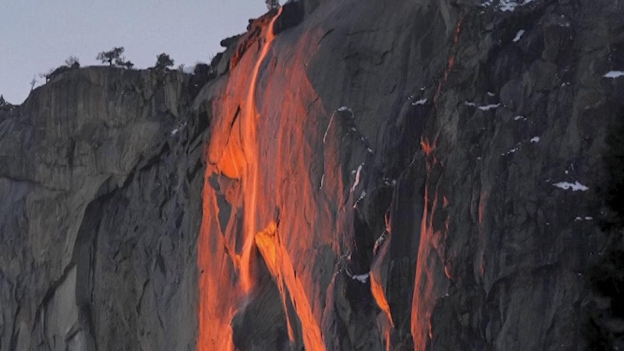 California, la magia della cascata che brucia: a Yosemite torna l'incanto del "Firefall"