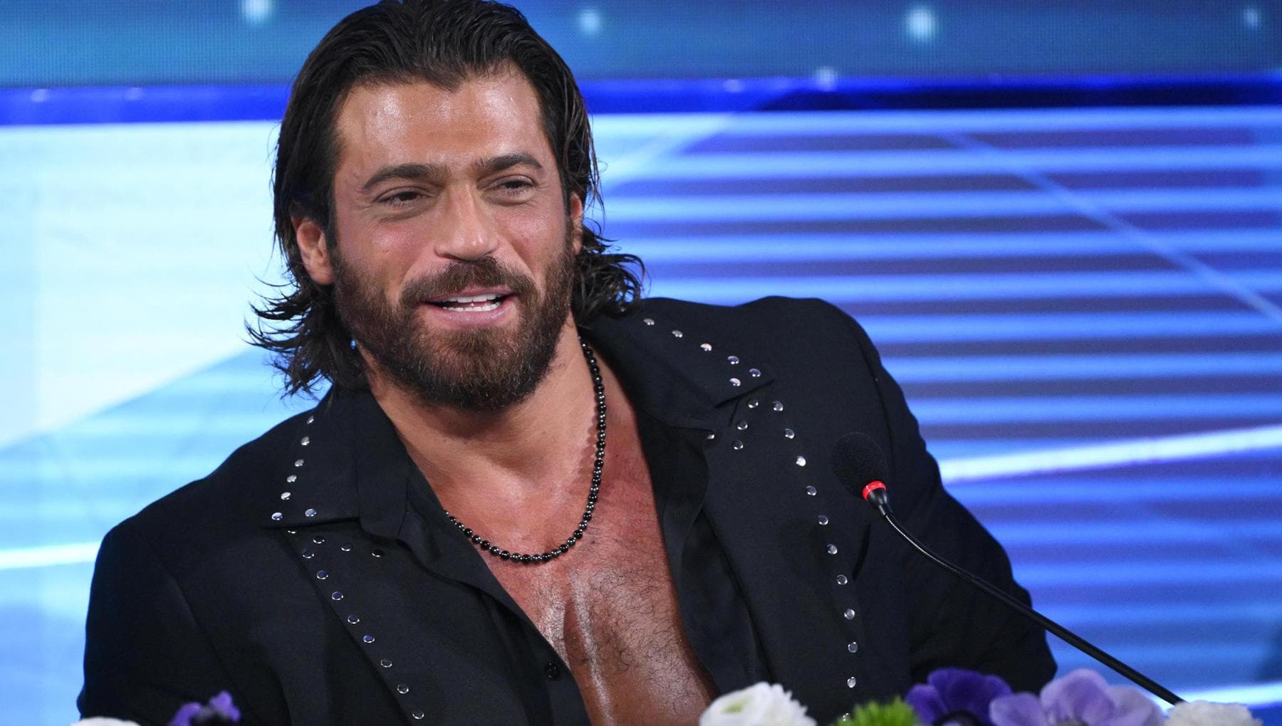 Can Yaman a Sanremo 2026: “Il mio fermo? Non c’è mai stato un caso. Sandokan 2 slitterà”