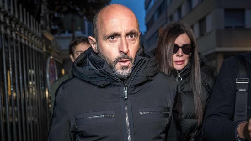 Jacques e Jessica&nbsp;Moretti all'udienza davanti al pm del Cantone del Vallese
