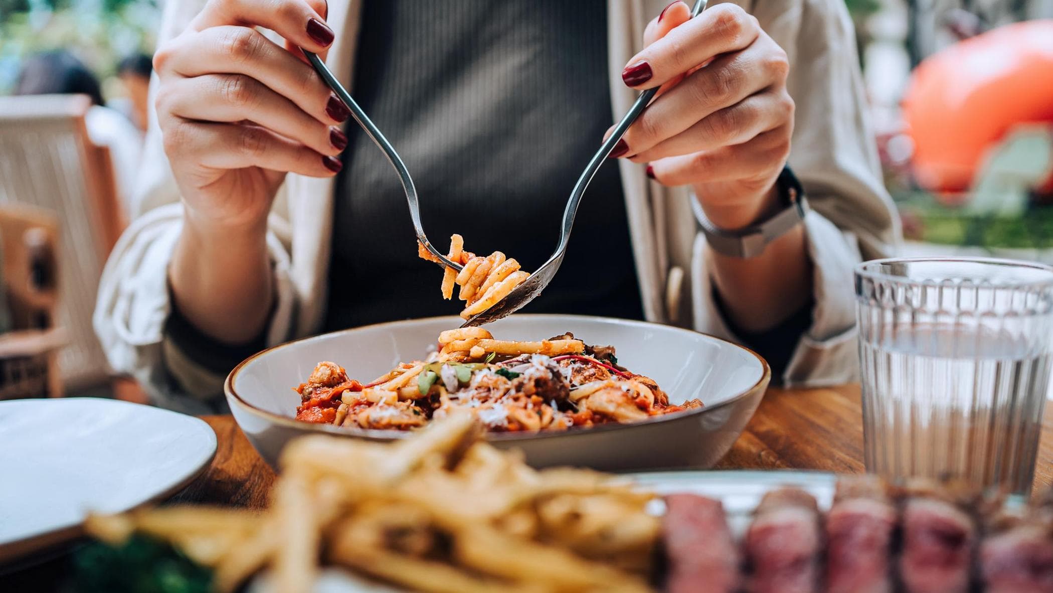 Tüketim, Ocak ayında +%0,6'lık bir değere işaret ediyor: yemek hizmetlerinin itici gücü