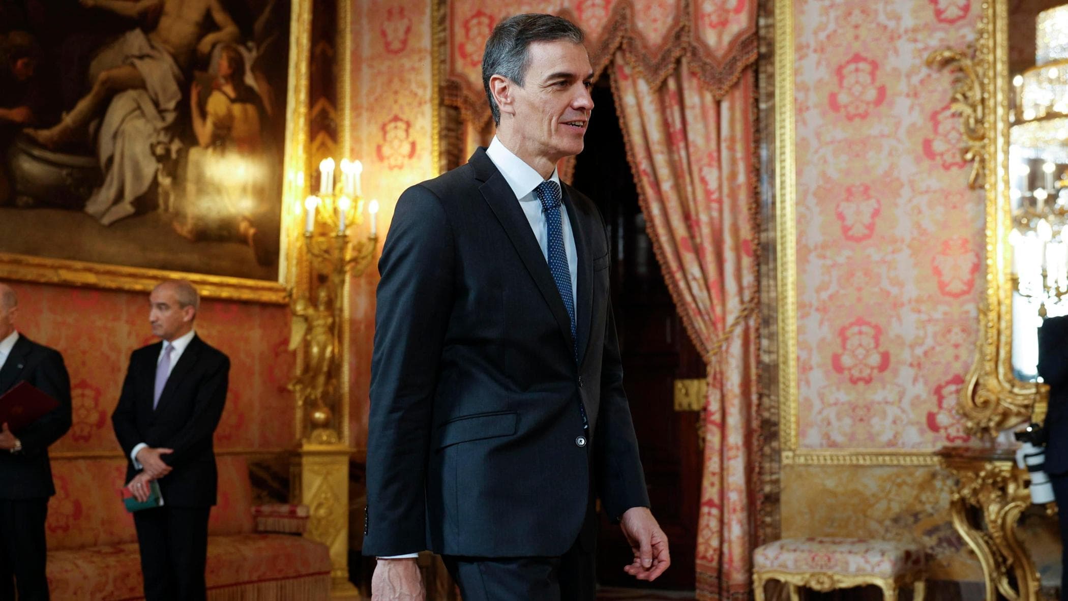 Spagna, Sánchez smentisce le voci sulla sua malattia: “Macchina del fango dell’ultradestra”