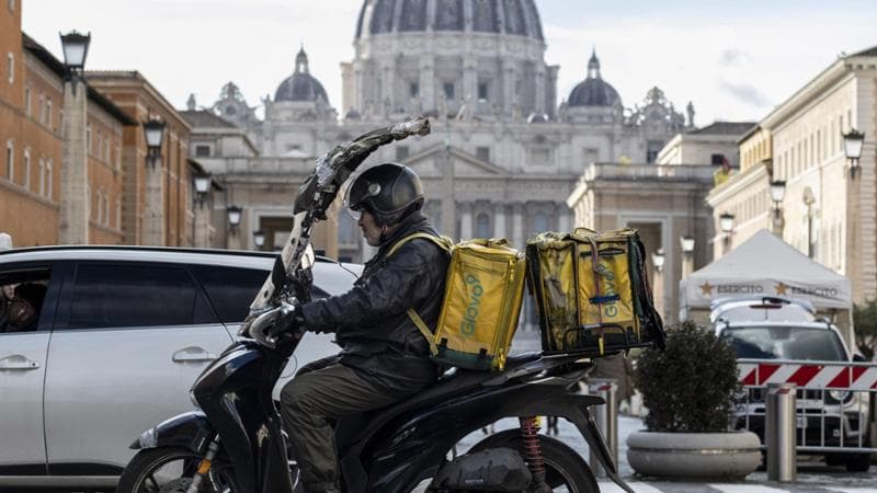Roma, 10 febbraio: un rider
