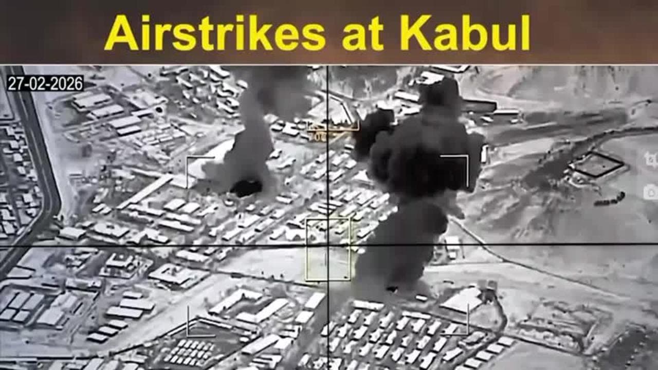 Il Pakistan bombarda Kabul: Islamabad diffonde il video dei raid sulle postazioni talebane