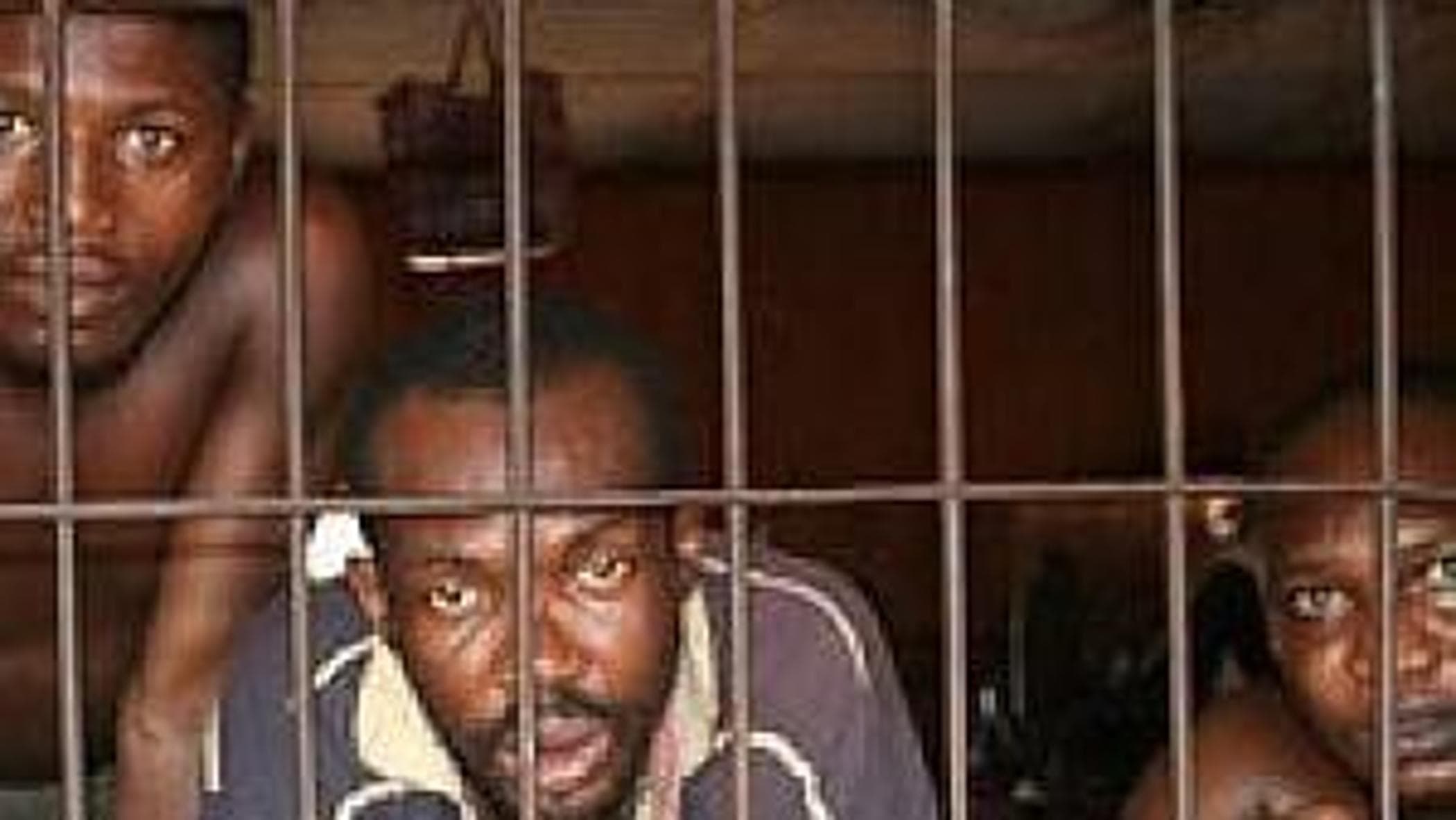 Nijerya'da işkence ve gasp arasında görev yapan adam kaçırma karşıtı polis “Kaplan Üssü” suçları