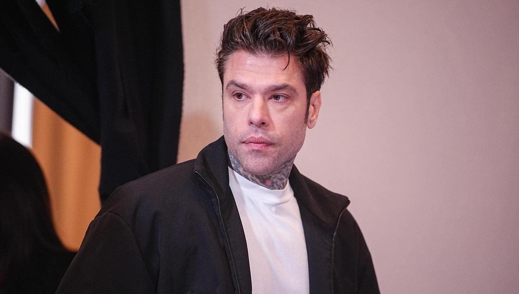 Referendum, Conti: “Il mio invito è andare a votare”. Fedez: “Ho firmato di non parlarne”