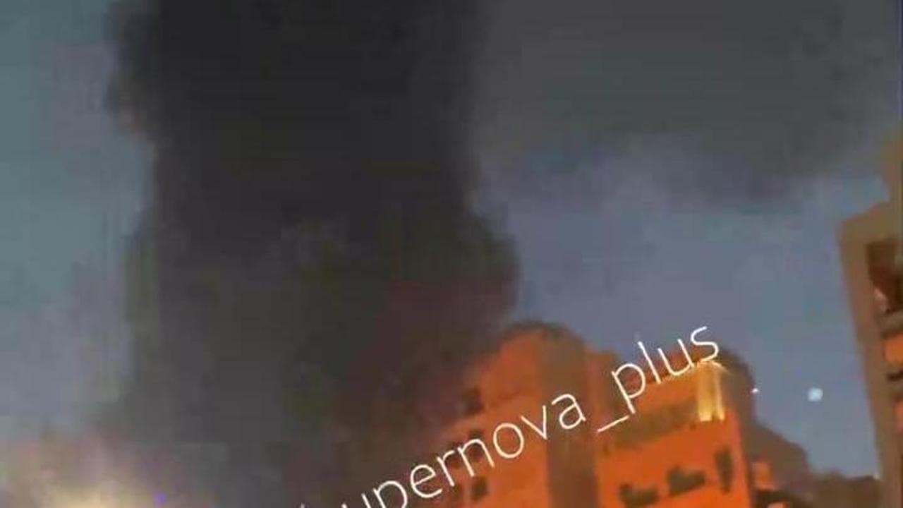 Dubai, missile iraniano cade sull'isola artificiale di The Palm: colpito il Fairmont hotel