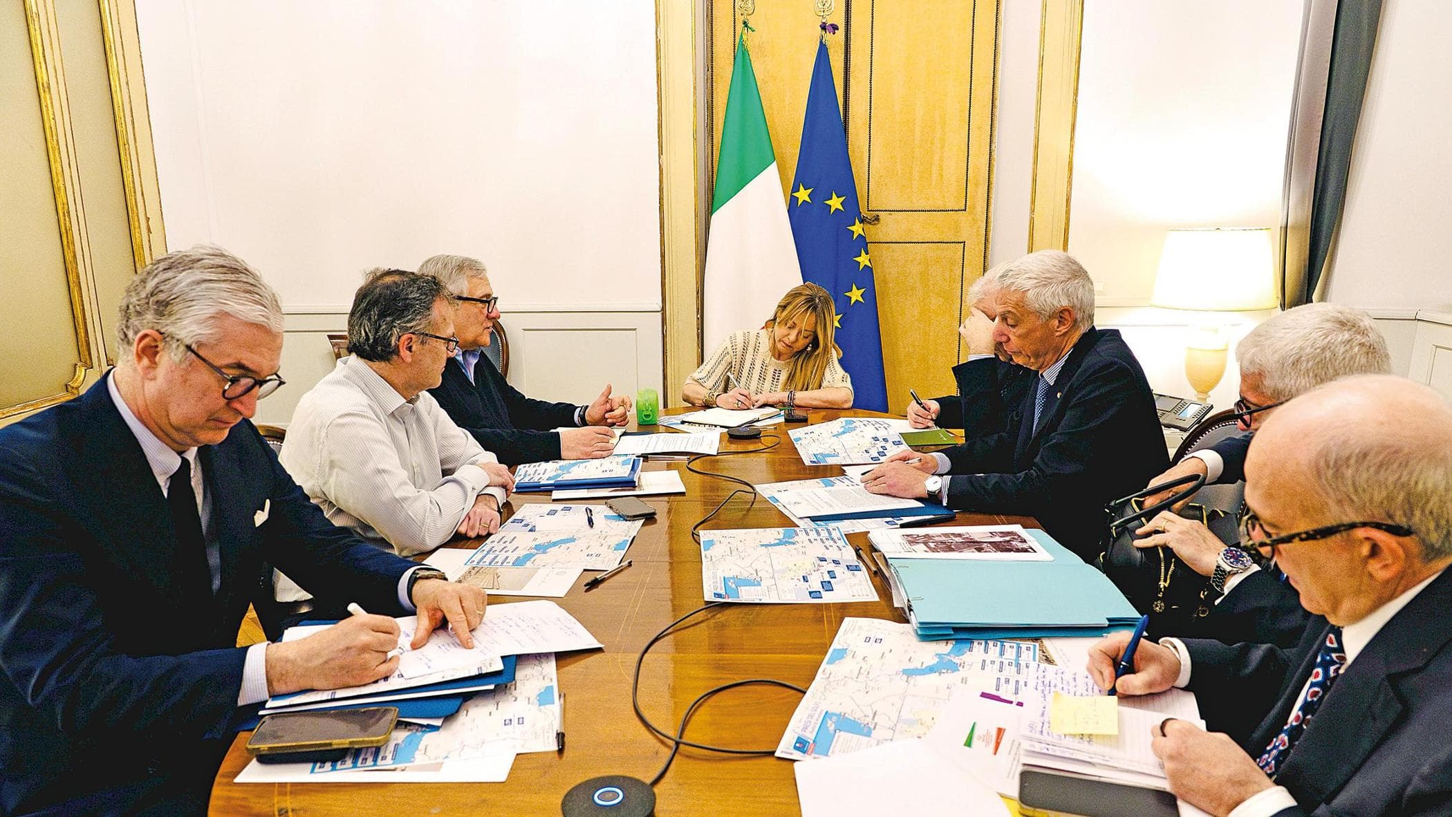 La cautela dei leader europei sull’attacco all’Iran. Berlino informata, Roma no