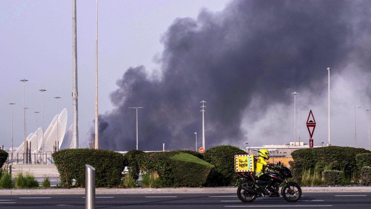 Un'italiana ad Abu Dhabi: "Pioggia di missili e boati, dicono che va tutto bene ma a noi non sembra"