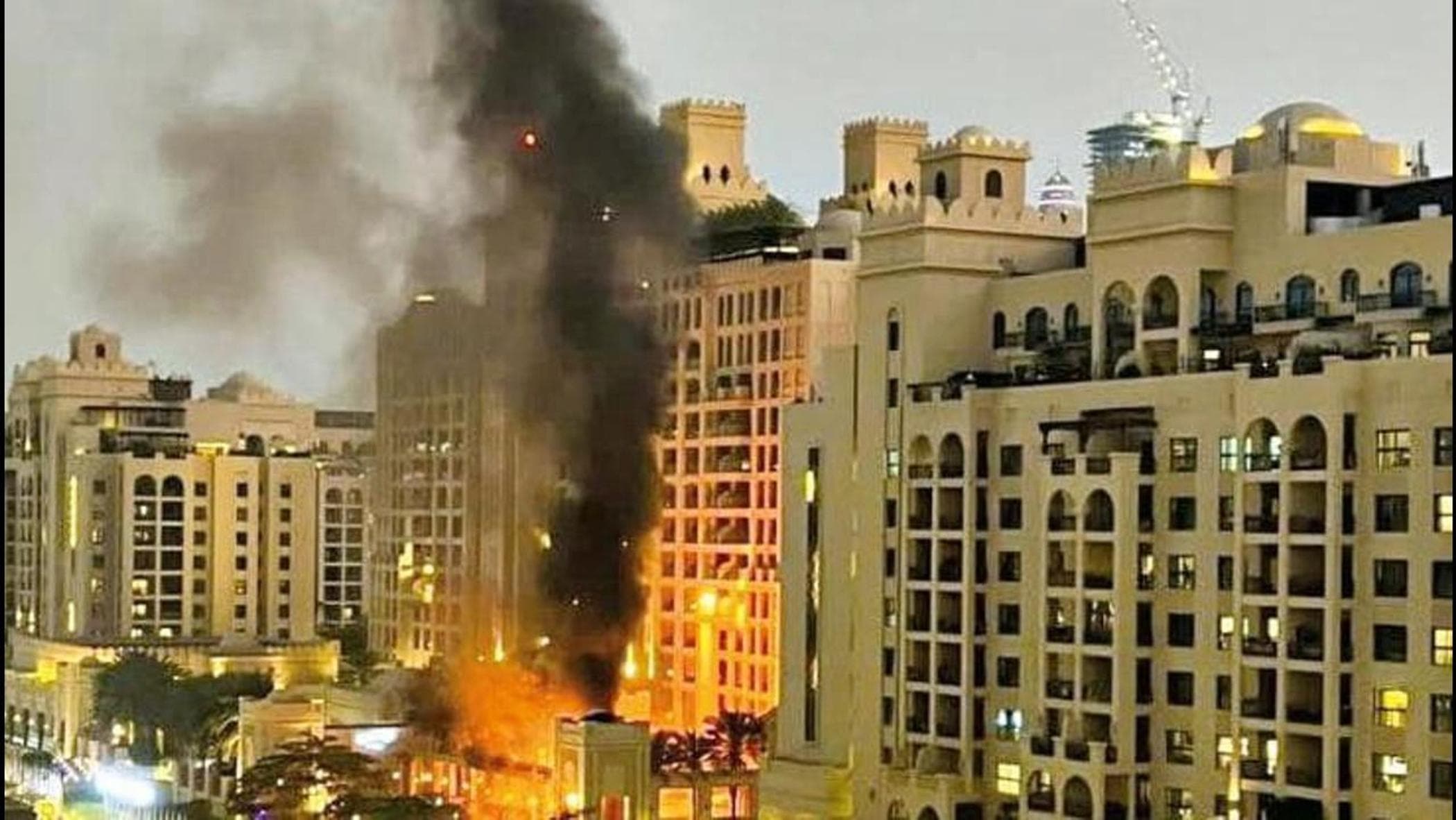 Italiani bloccati a Dubai e negli Emirati: sono 7.800. Quasi ventimila in tutto il Golfo
