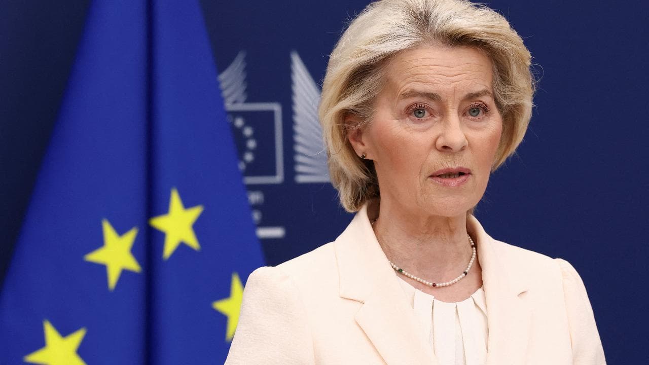 Von der Leyen sull'Iran: "Serve una transizione credibile e lo stop al nucleare"