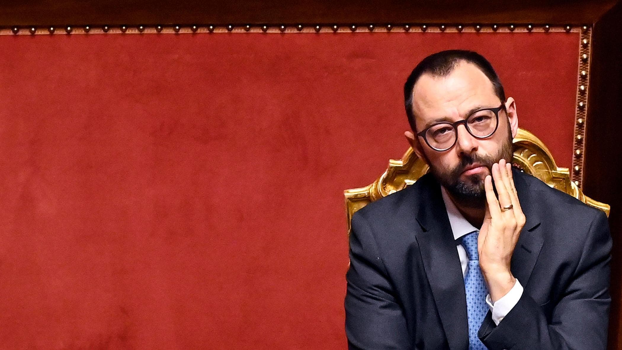 Patuanelli: “Dalla nuova legge elettorale pericoli per la democrazia. Primarie? Non è l’unica via”