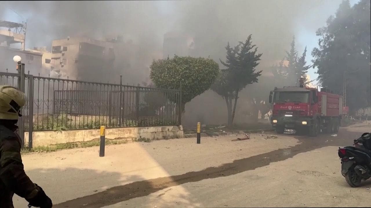 Beirut, esplosioni nei sobborghi meridionali: fiamme e fumo tra i palazzi residenziali