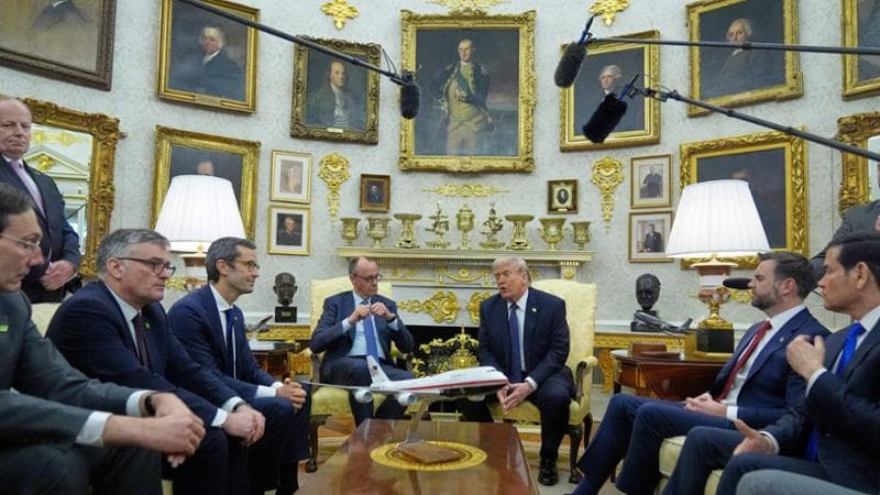 Usa, Trump riceve Merz e attacca i partner europei: “Terribili, non mi aiutano”