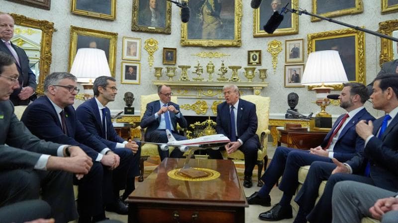 L'incontro tra Merz e Trump alla Casa Bianca
