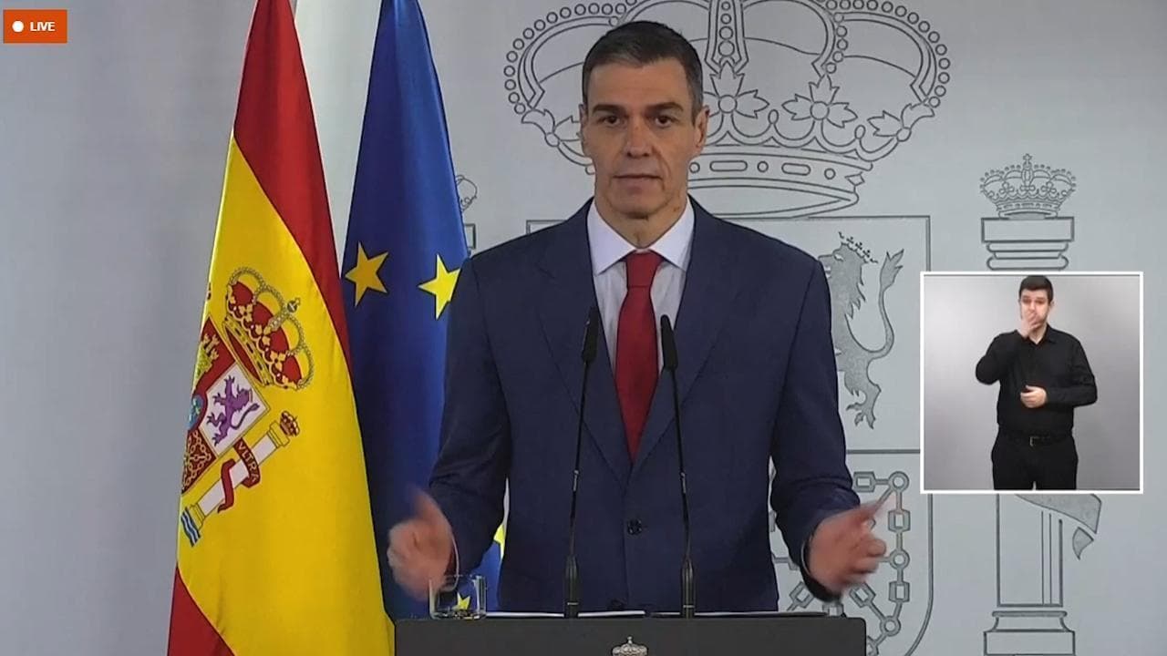 Iran, il "no" di Sánchez: "I soliti potenti nascondono nel fumo della guerra i loro fallimenti"