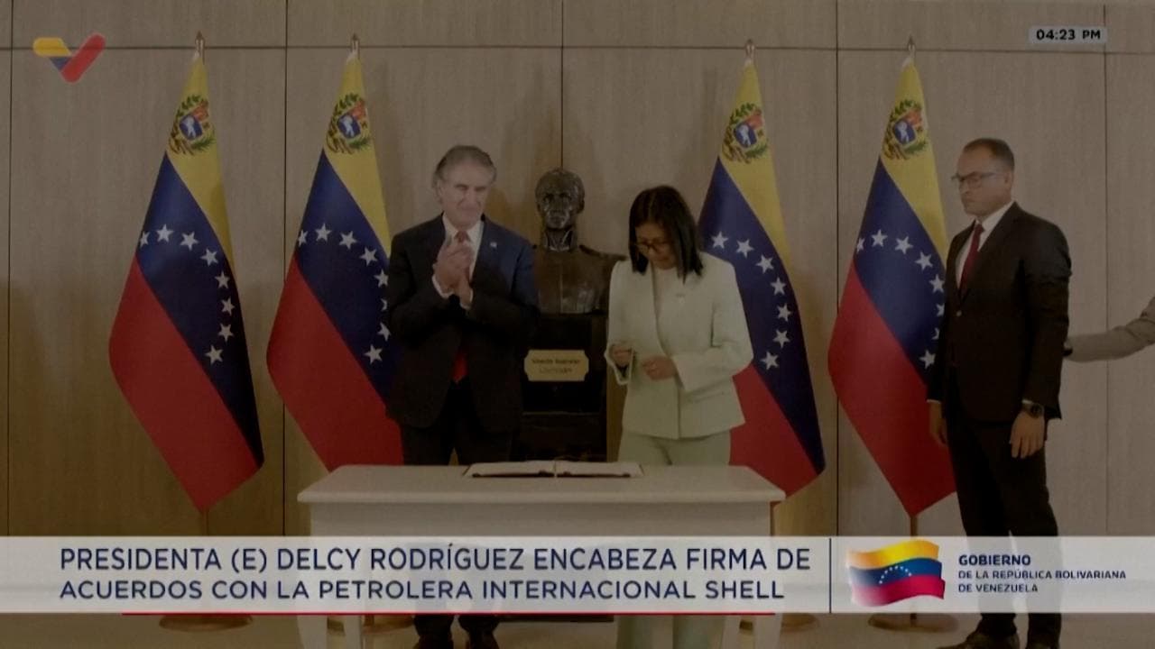Usa-Venezuela, riaperte le relazioni diplomatiche. Delcy Rodríguez firma accordi petroliferi