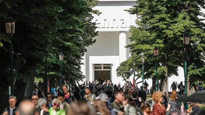 Biennale senza pace. Appello dell’Ucraina: “Escludete la Russia”