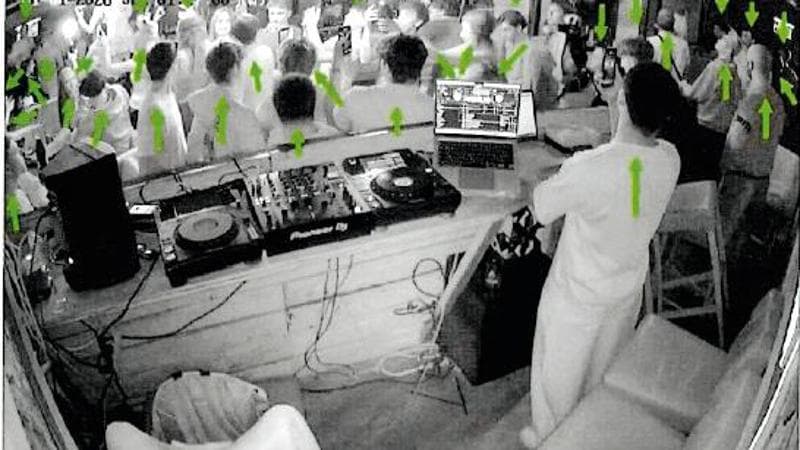 Crans, indagato anche il sindaco. “E il dj morì per salvare i ragazzi”