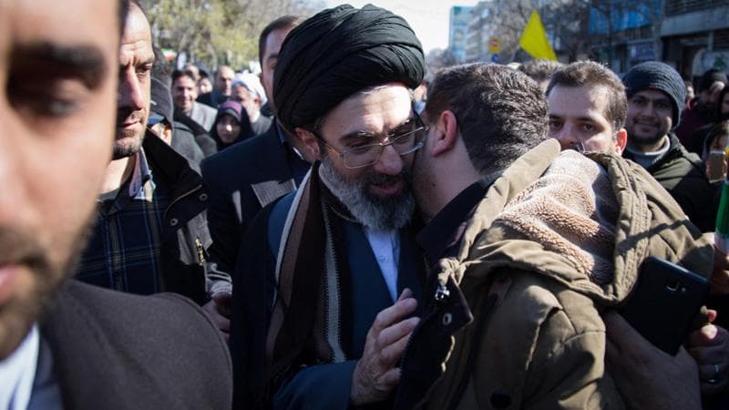 Chi è Mojtaba Khamenei, l’ispiratore di brogli e repressione cresciuto nelle stanze del potere