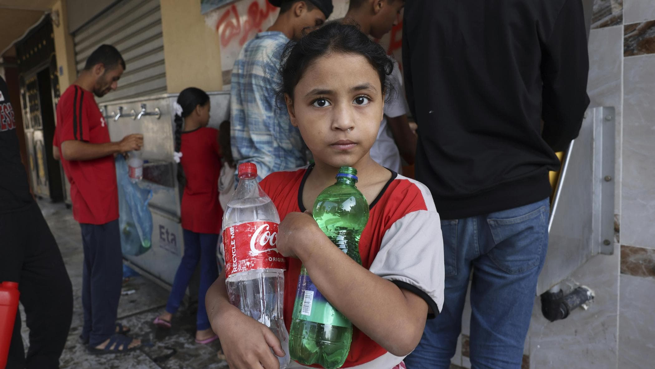 Gazze, nüfusu kurtarmak için suyun armağanı: Su şebekesinin yüzde 80'i yok edildi