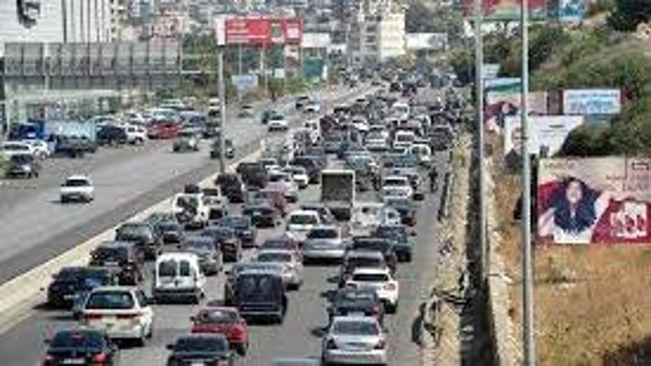 Kuzeye kaçanların sayısının arttığı Lübnan'da ülke genelinde çeşitli STK'lar seferber oldu