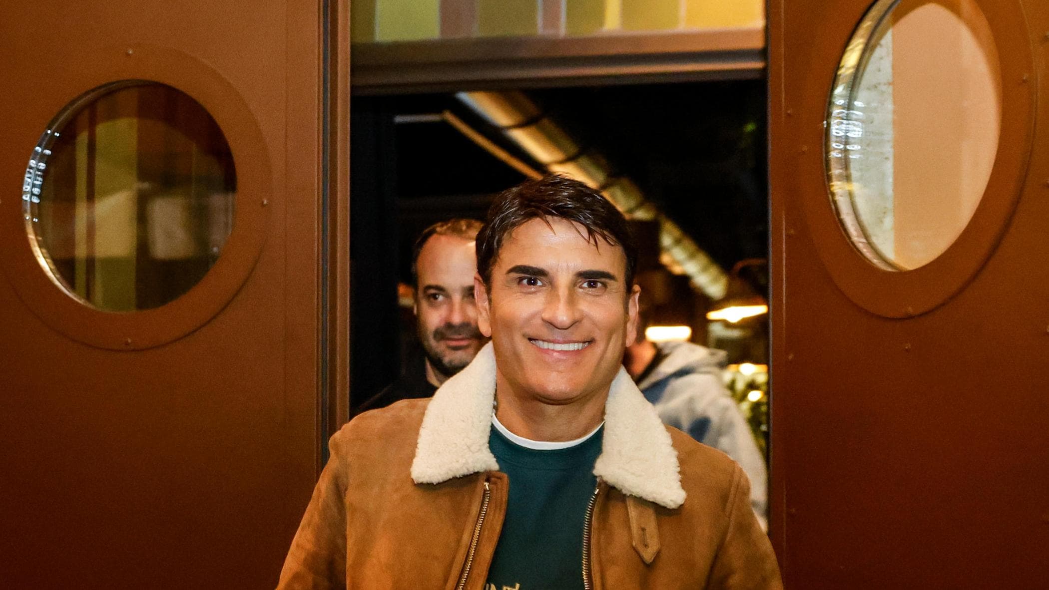 Meloni arruola Sal Da Vinci: “La tua canzone regalo per il sì”