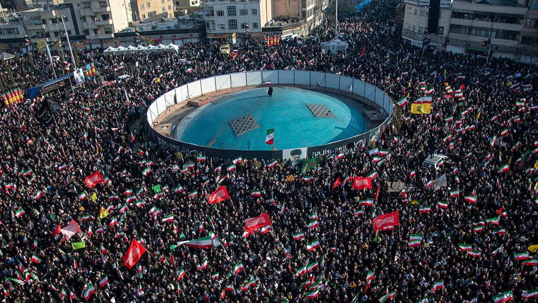 Teheran: “Tregua solo se si fermano gli attacchi”. Mistero su Mojtaba Khamenei