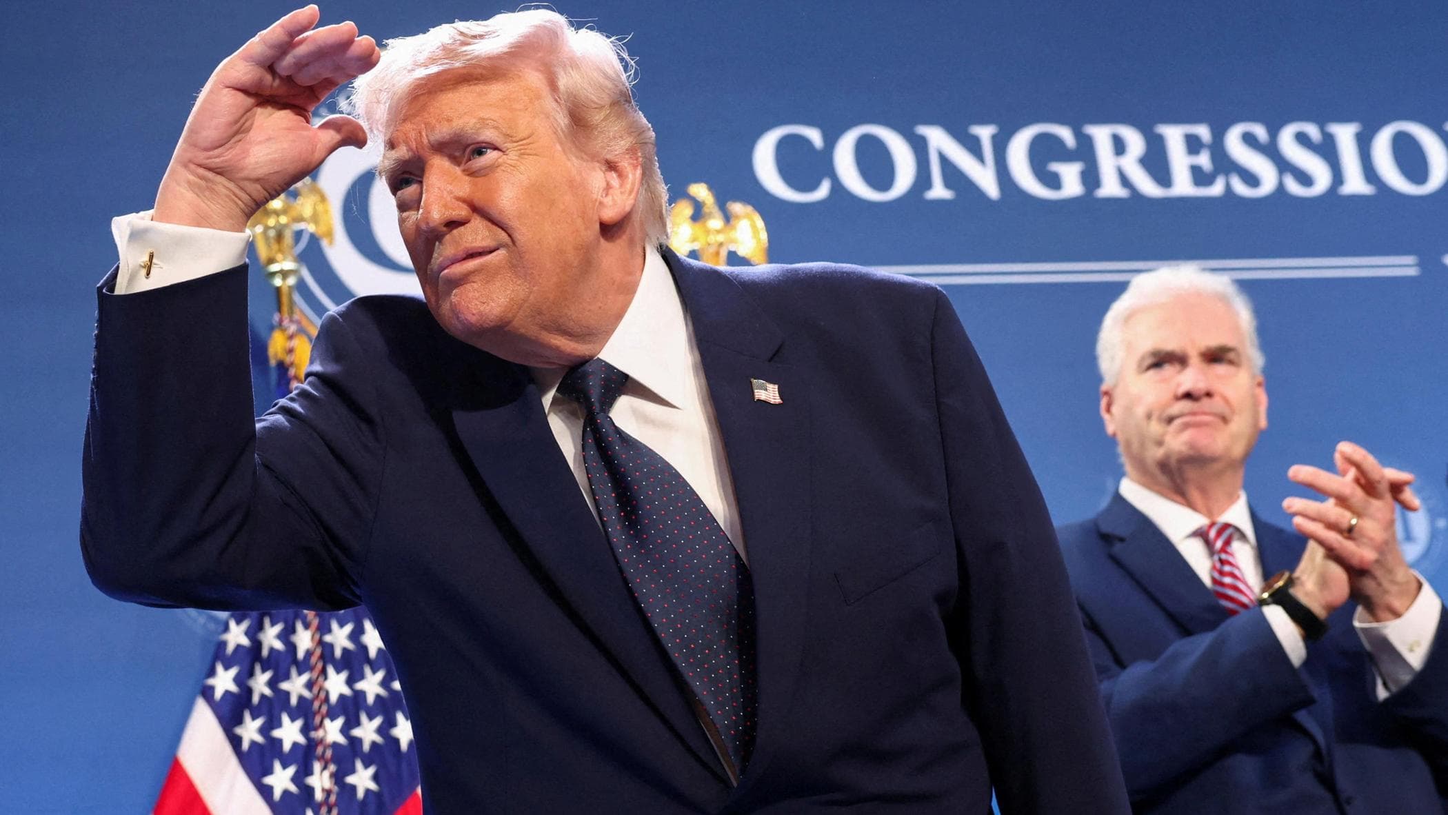 Walzer: “Trump è nei guai in Iran e vuole la exit strategy, la crisi energetica impatta sul voto”