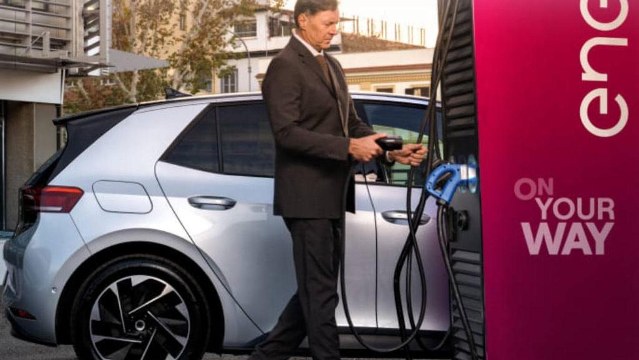 Enel, ilk Pnrr ihalesinde öngörülen 3.730 şarj noktasının kurulumunu gerçekleştirdi