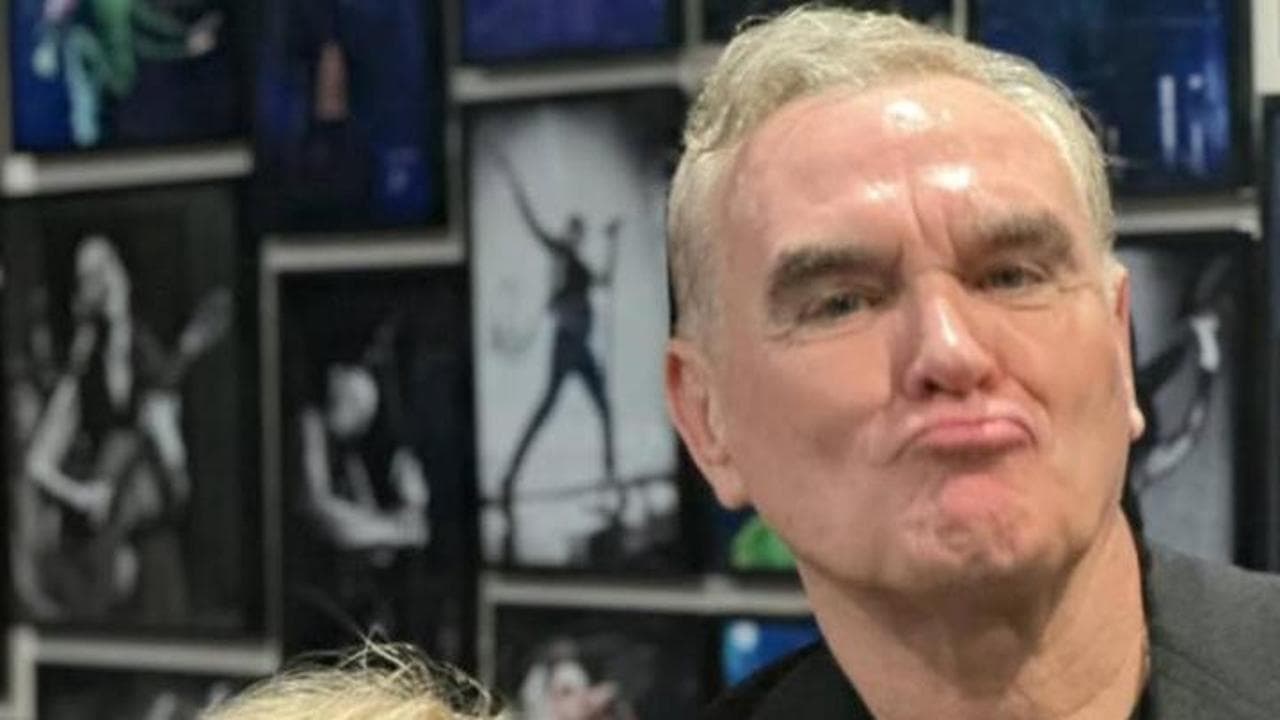 Milano, Morrissey incontra Rita Pavone: il sogno nato con “Cuore” dopo 40 anni, applausi al concerto