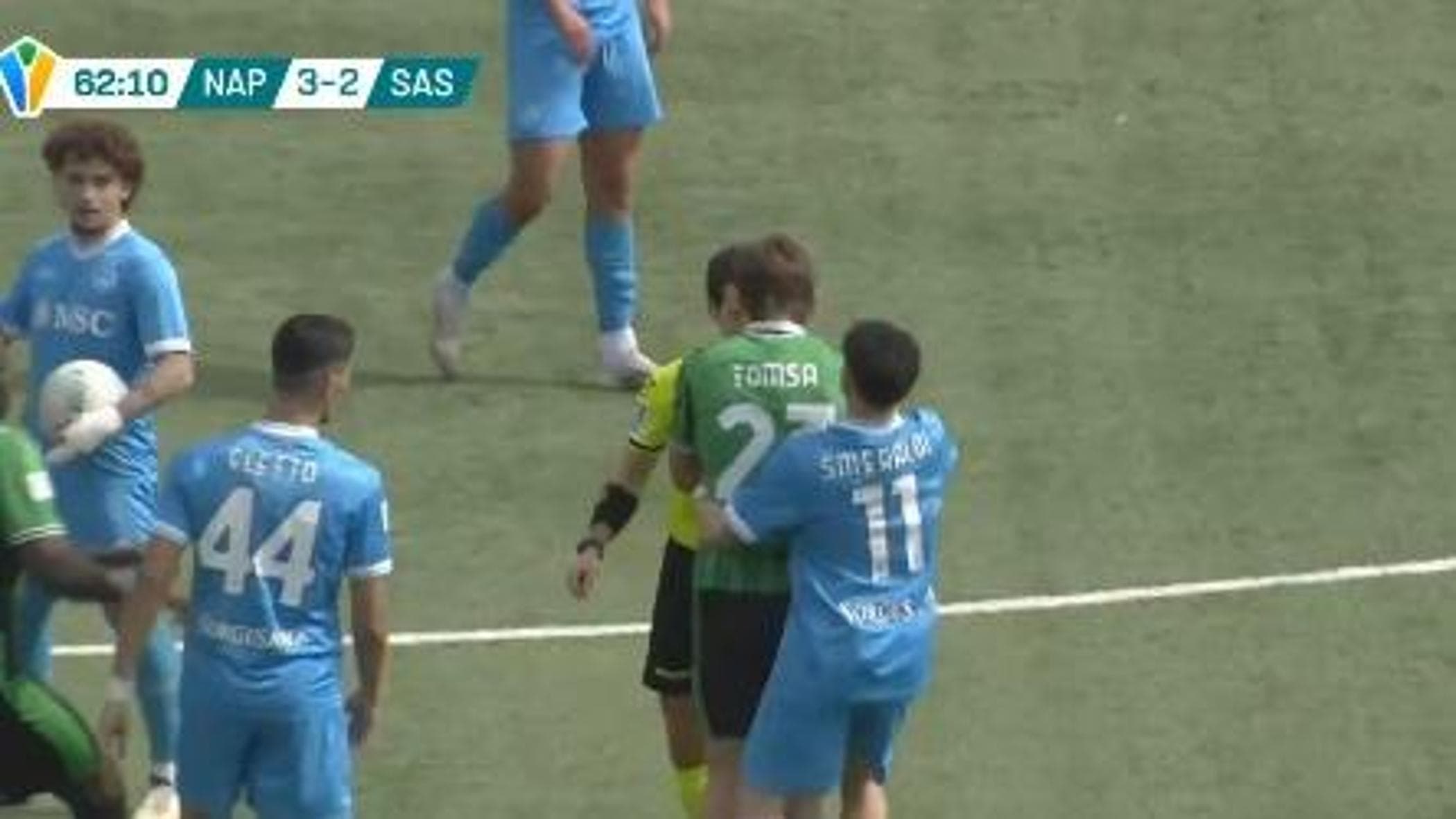 Hakemi yakalayan Sassuolo Primavera oyuncusu Tomsa'ya uzun süre diskalifiye cezası verildi – Futbol