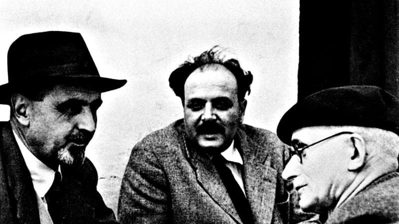 Da sinistra: Ernesto Rossi con Altiero Spinelli e Luigi Einaudi