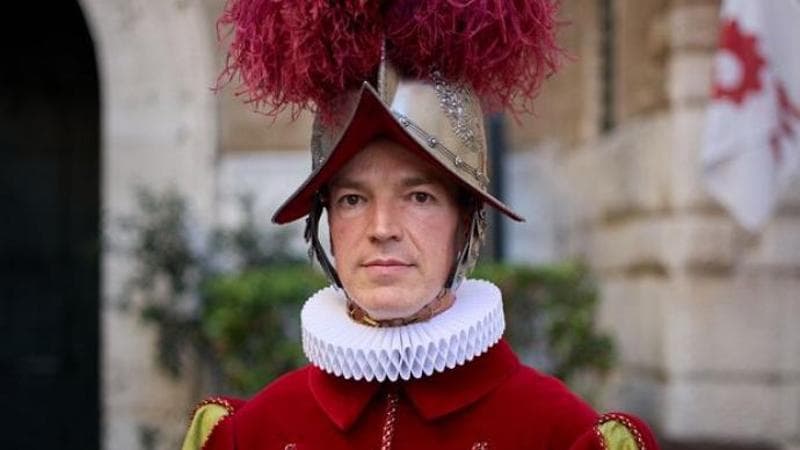 L’ex guardia svizzera diventata maggiordomo di Leone
