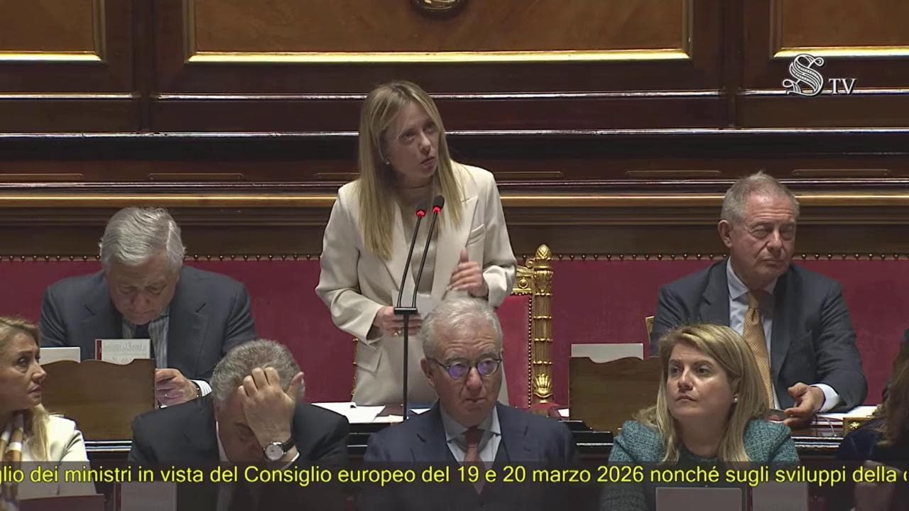 Meloni a Renzi: "Su materie prime d'accordo con lei, mi devo preoccupare? Su accise ingeneroso"
