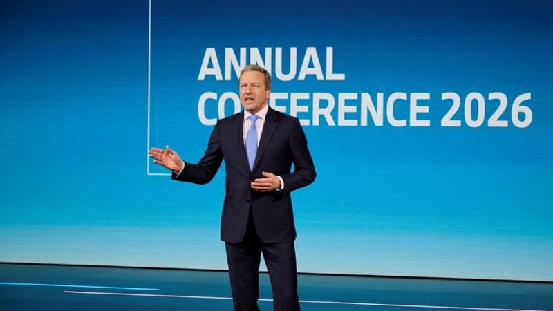 BMW, teknolojik tarafsızlık ve tasarruflar sayesinde 2025'te ayakta kalmayı başardı. 2026'da marjların düşmesi bekleniyor