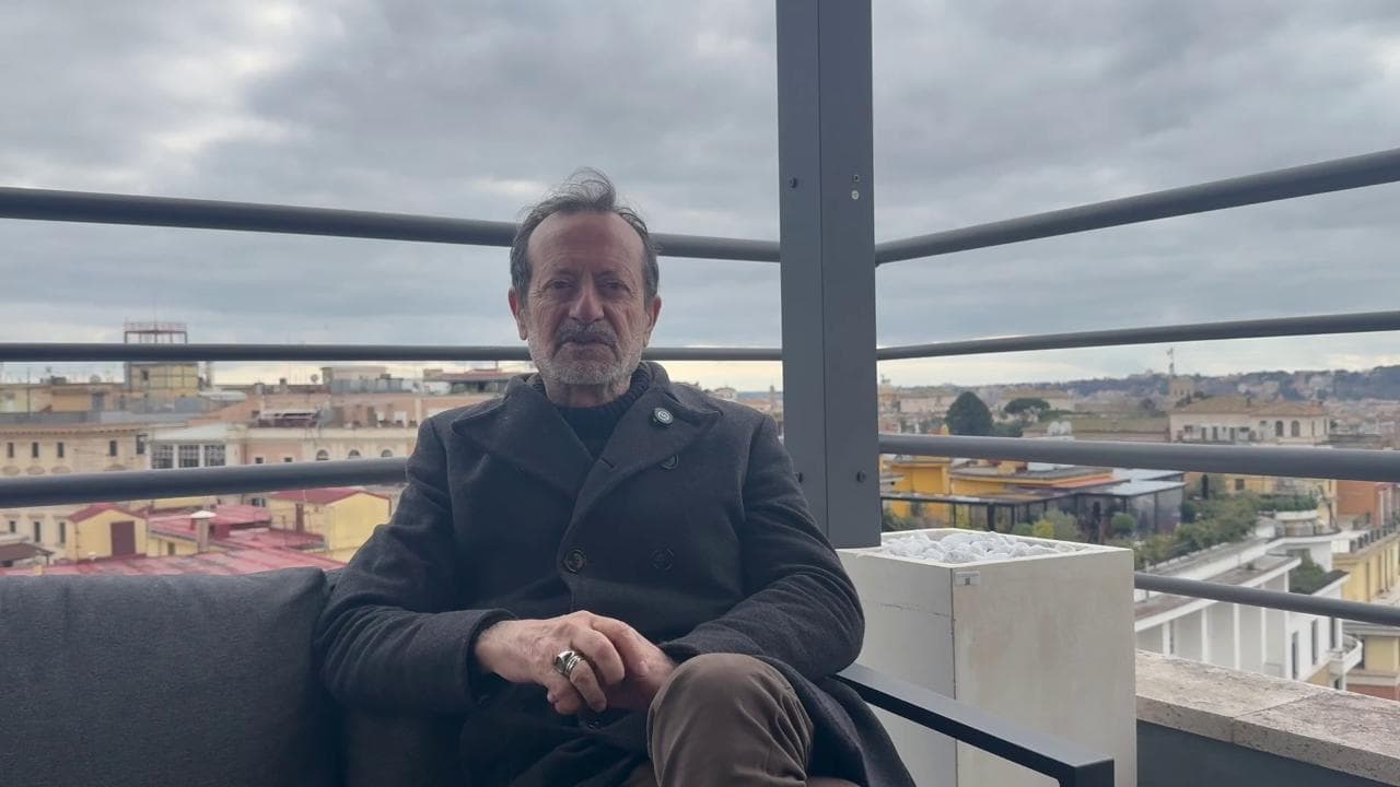 Rocco Papaleo: "Sono tempi brutti, troppa voglia di primeggiare. Preferisco chi arriva secondo"