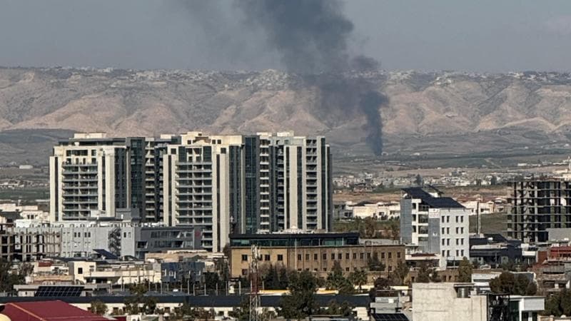 A Erbil, dopo l’attacco alla base degli italiani: colonne di fumo e paura
